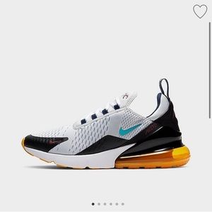 New—- NIKE AIR MAX 270 CASUAL SHOES